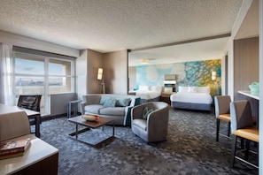Studio Suite, 2 Queen Beds, Bay View | View from room