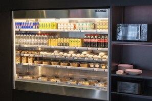 Snack bar