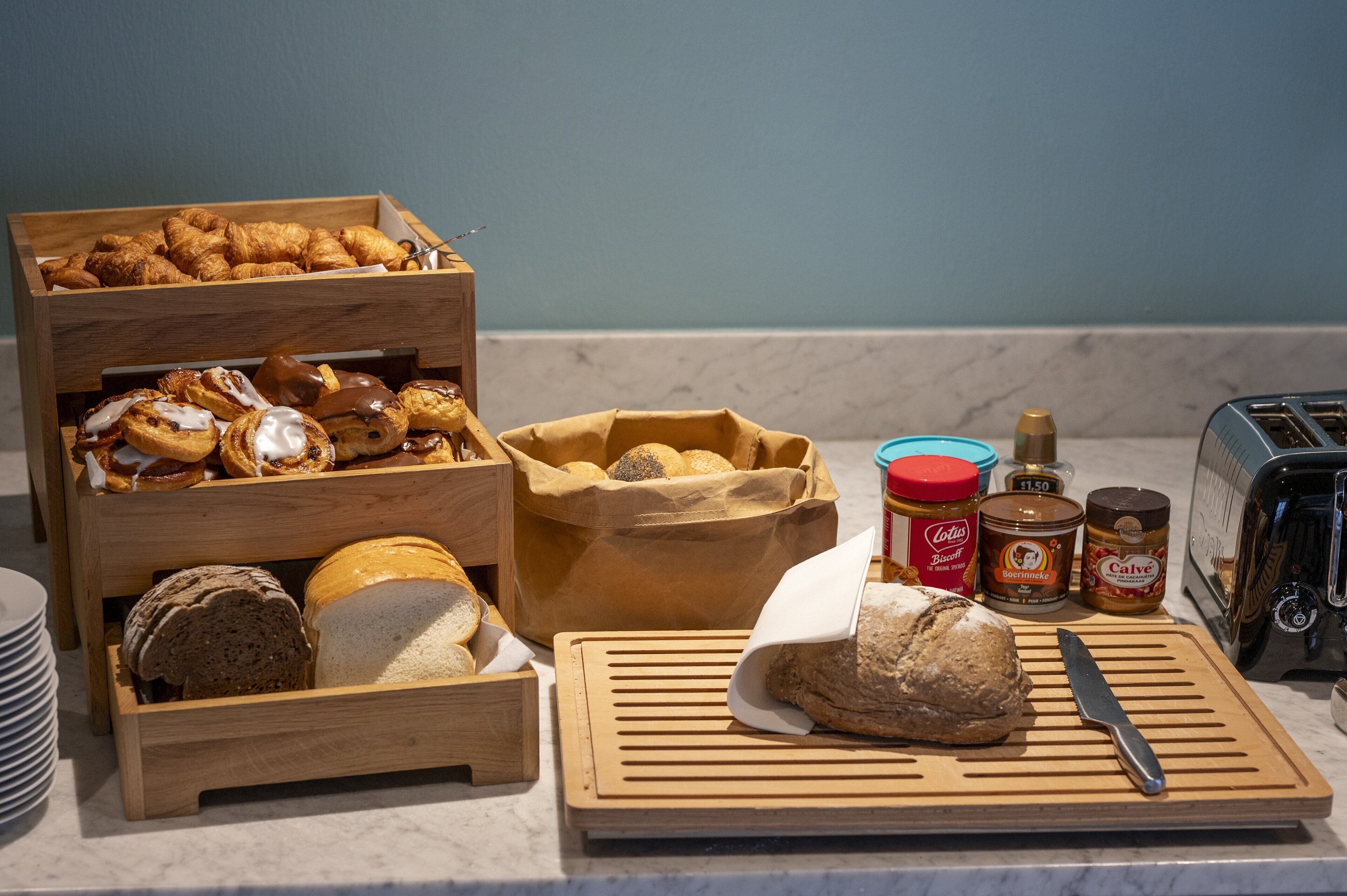 daily buffet breakfast (eur 23 per person)