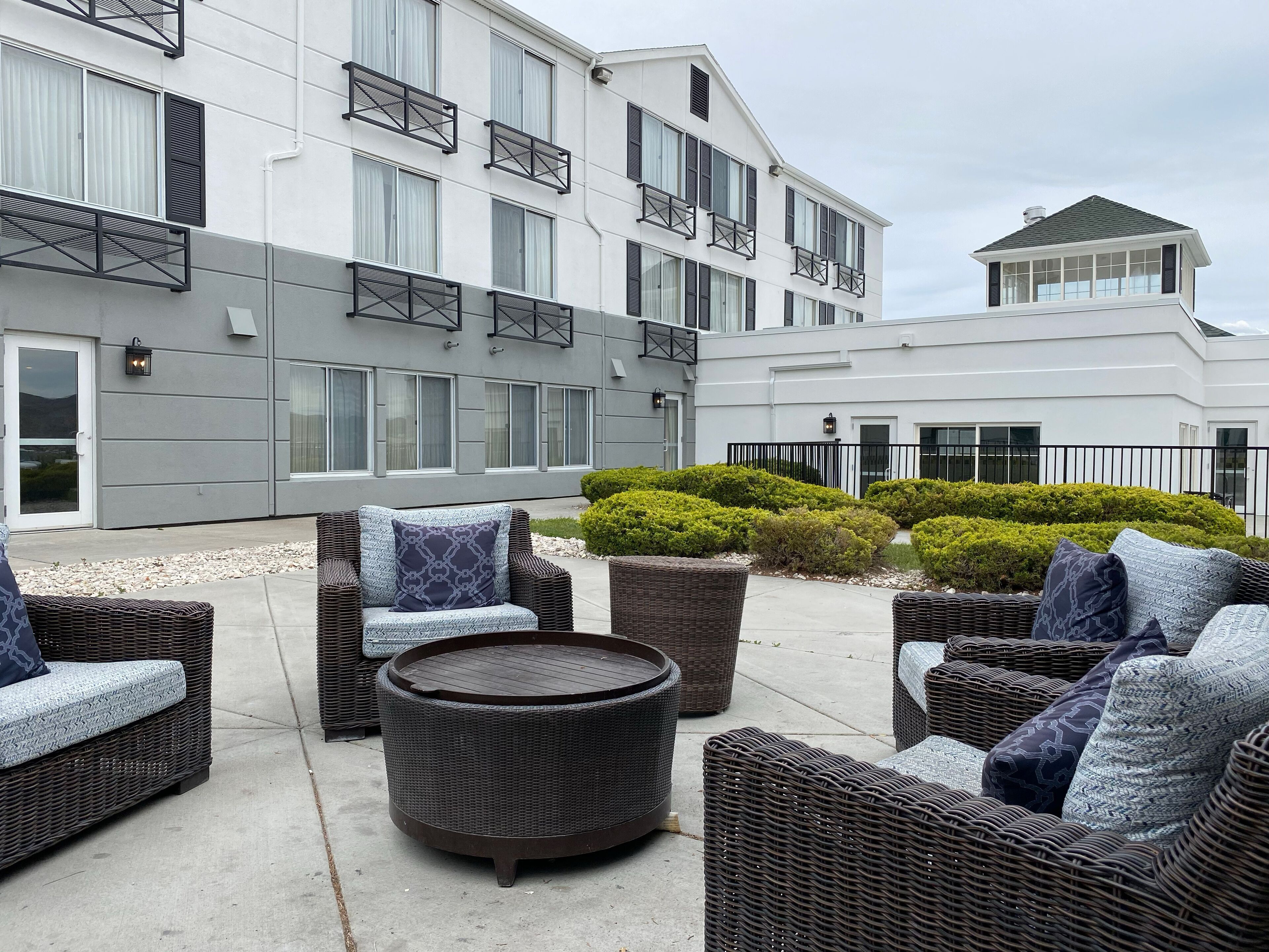 Top 10 Hotels With Free Breakfast In Elko, Nevada Trip101