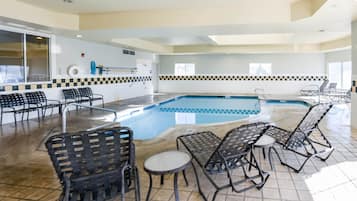 Bồn tắm spa trong nhà