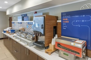 Free daily buffet breakfast