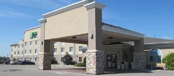 Holiday Inn Express & Suites Lexington by IHG