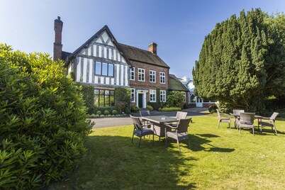The Moat House
