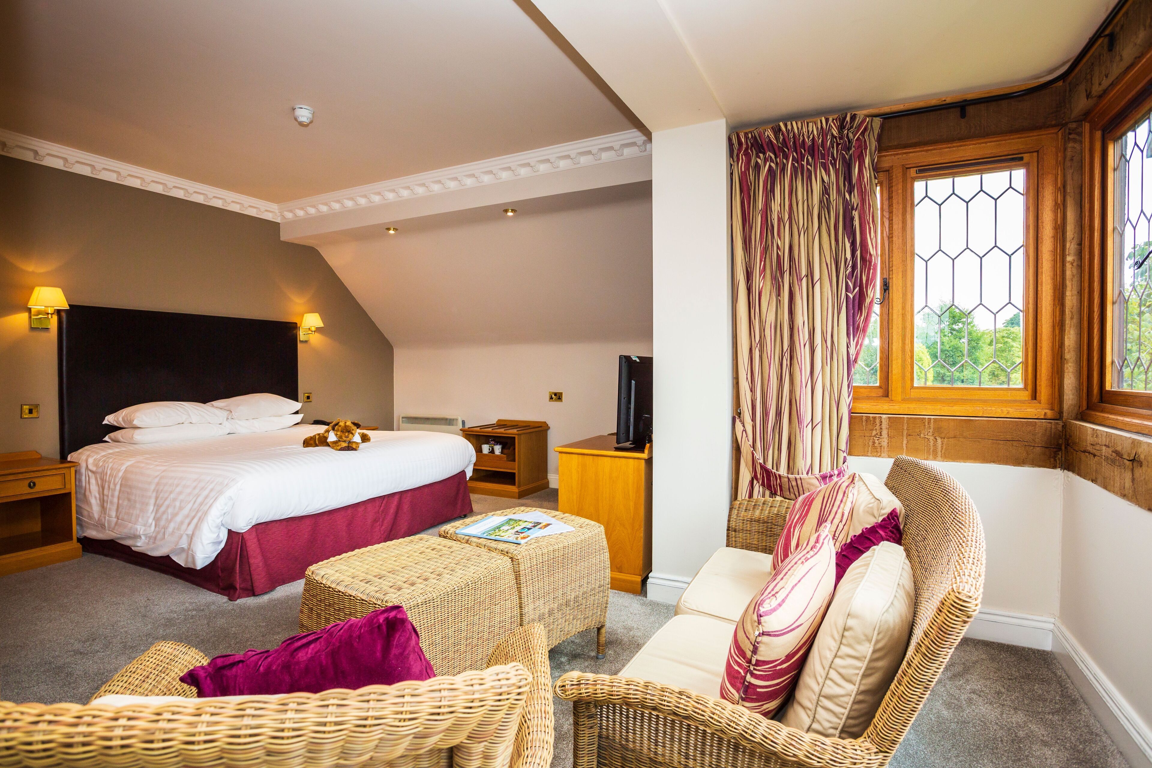 In-room safe, desk, laptop workspace, iron/ironing board