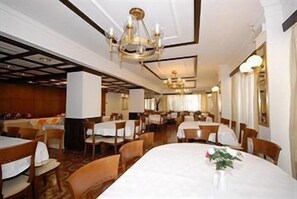 Dineren