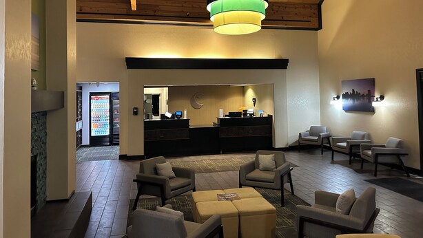 Reception - Comfort Inn & Suites Toledo North (Toledo)