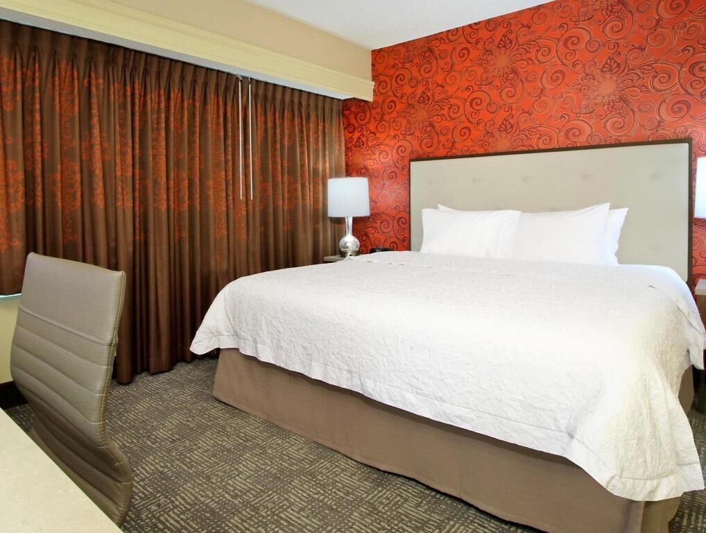 Seprai antialergi, bantalan ekstra lembut, dan brankas