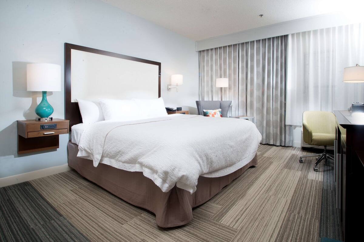 in-room safe, iron/ironing board, cots/infant beds, free wifi