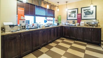 Tägliches inbegriffenes Frühstücksbuffet