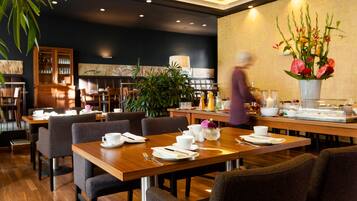 Gratis morgenmadsbuffet hver dag