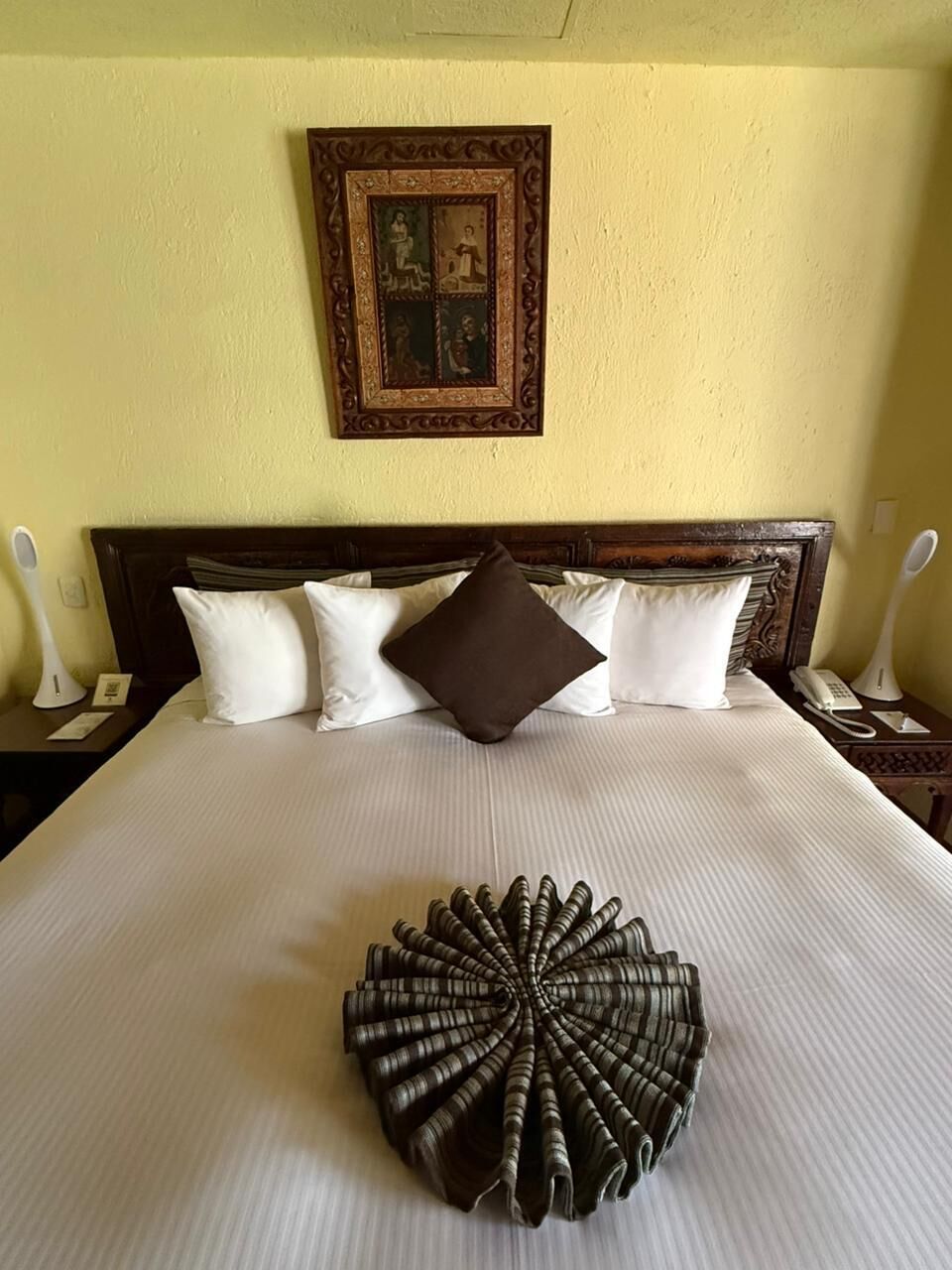 Mastersuite met 2 slaapkamers | Luxe beddengoed, donzen dekbedden, een kluis op de kamer