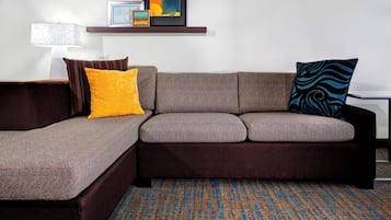 39-inch LCD TV with cable channels, TV, Netflix