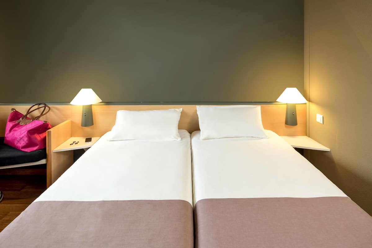 Twin Room, 2 Twin Beds | In-room safe, desk, free WiFi, bed sheets