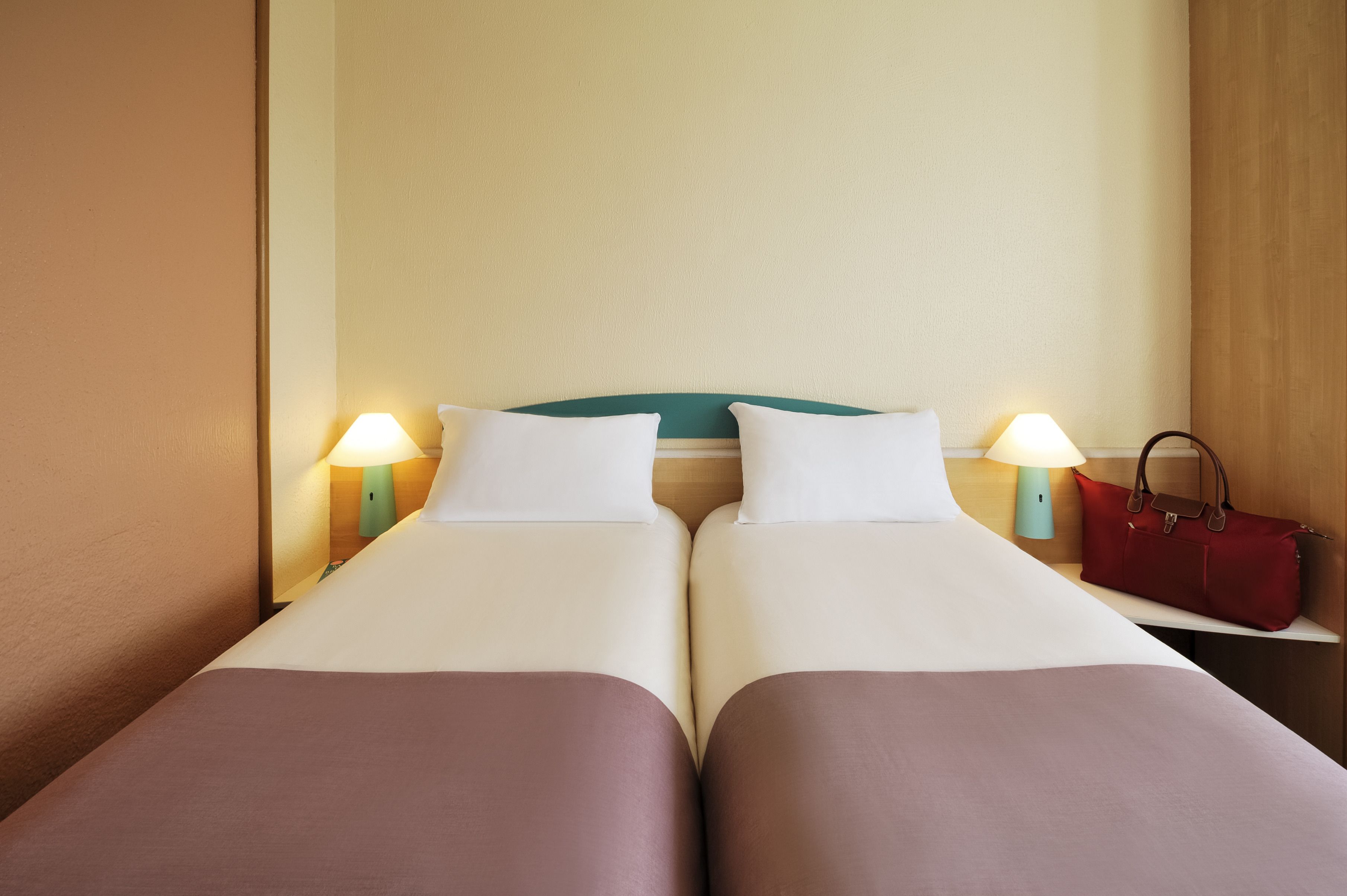 in-room safe, desk, free wifi, bed sheets