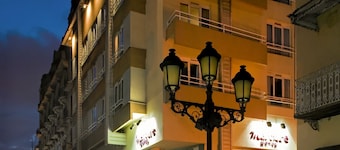 Novus Plaza Hodelpa