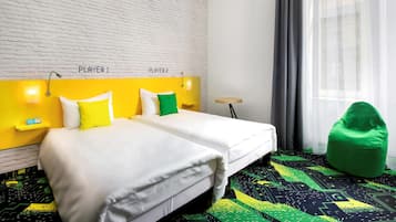 Design Room, 2 Twin Beds | In-room safe, desk, blackout drapes, soundproofing