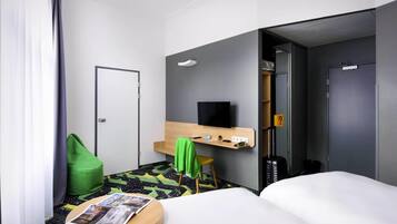 Chambre Design, 2 lits une place | Coffres-forts dans les chambres, bureau, rideaux occultants