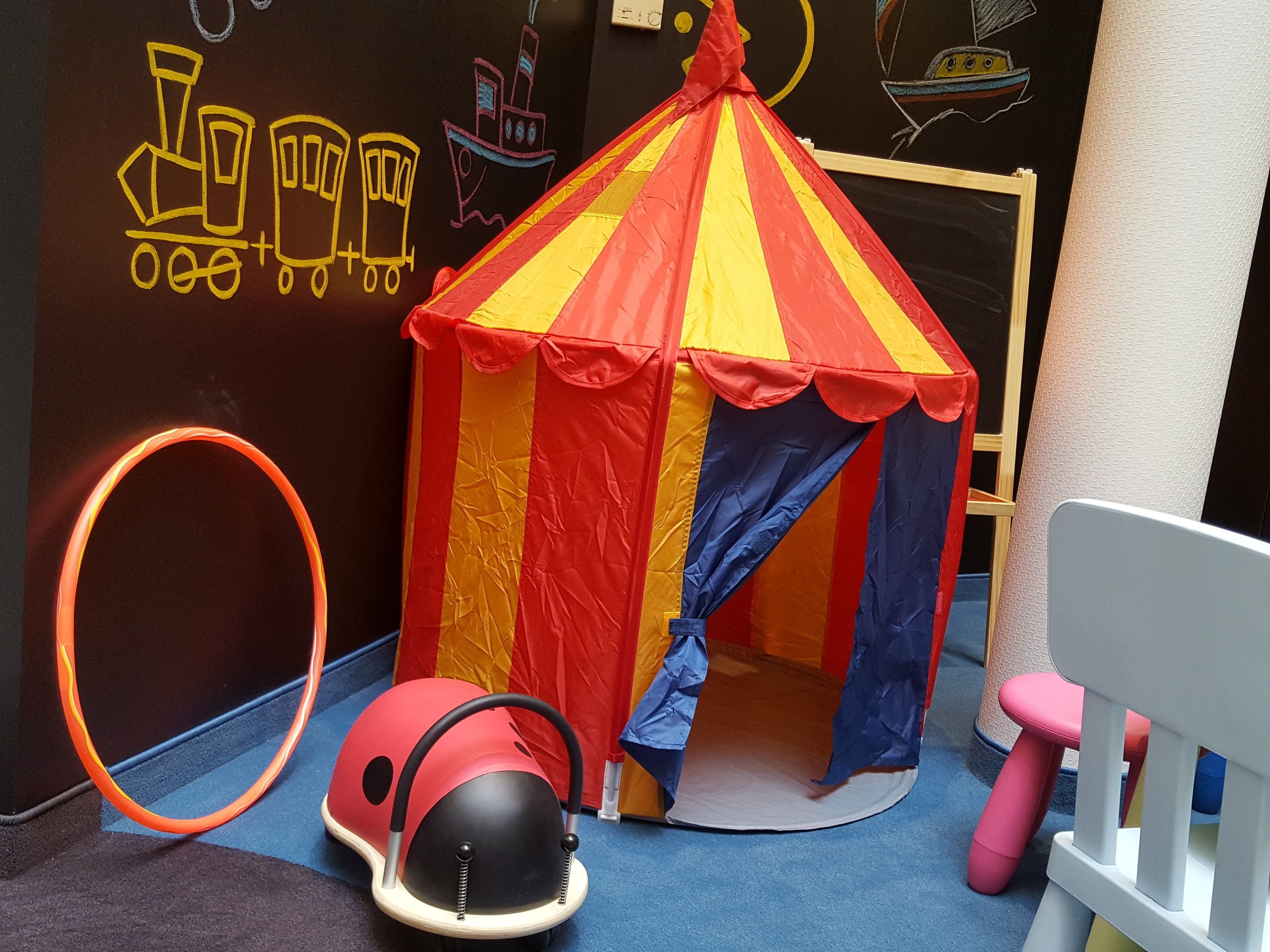 children’s play area – indoor