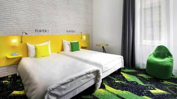 Design Room, 2 Single Beds | In-room safe, desk, blackout curtains, soundproofing