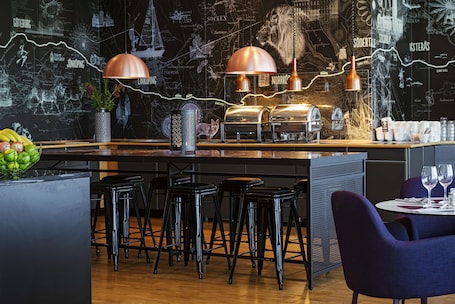 Breakfast, lunch, dinner served; Scandinavian cuisine