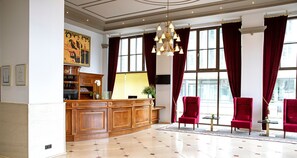 Lobby - Victor's Residenz-Hotel Leipzig (Leipzig)