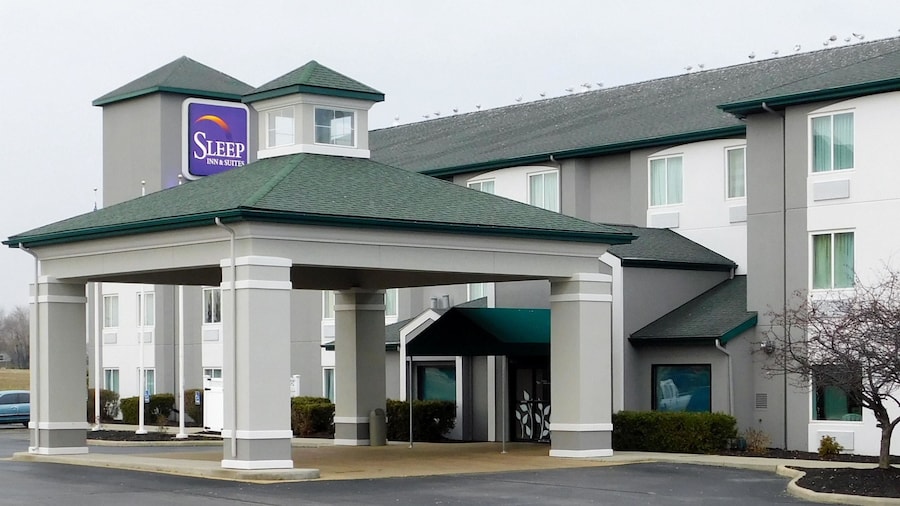 Sleep Inn & Suites Oregon - Toledo