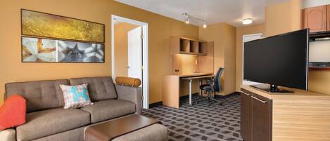 Hochwertige Bettwaren, Daunenbettdecken, Pillowtop-Betten, Schreibtisch