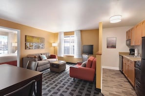 Suite, 2 Bedrooms | Living area | Flat-screen TV