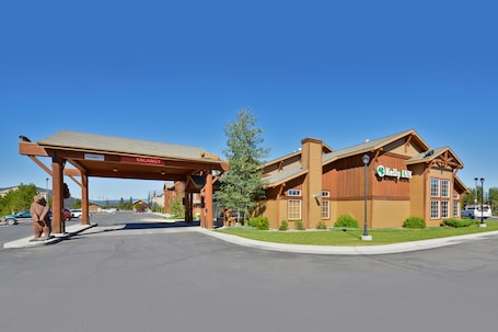 Front of property. Kelly Inn West Yellowstone