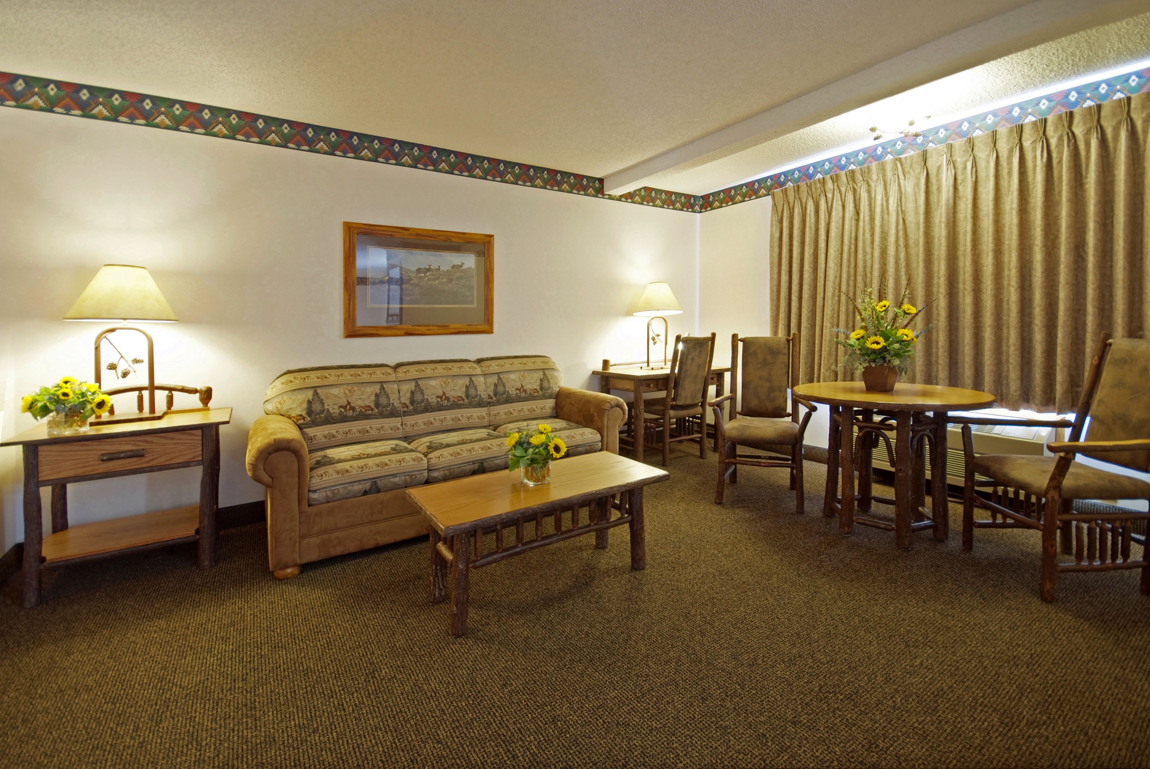 Suite, 1 King Bed (Jacuzzi Suite 1 King Bed Canyon Build)