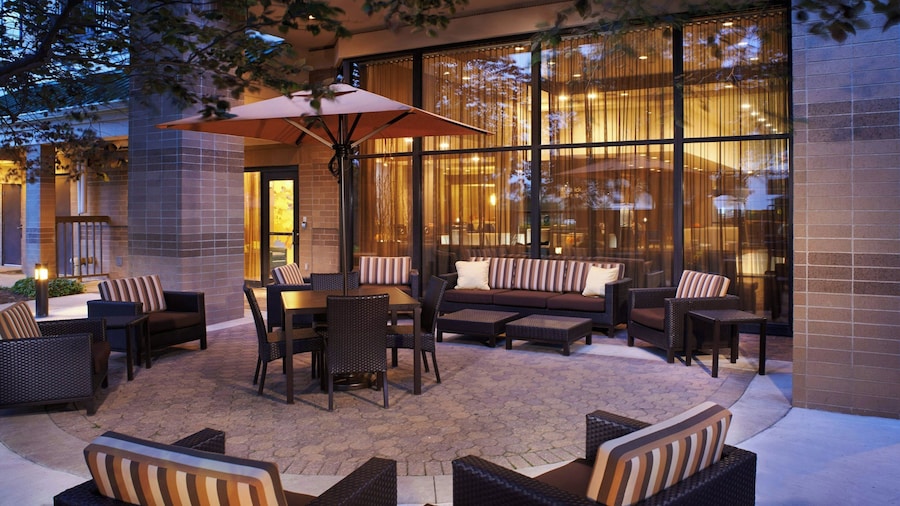 Courtyard by Marriott Kansas City Overland Park/Convention Center