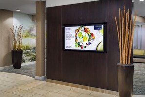 Lobby -  Courtyard by Marriott Palmdale (Palmdale)