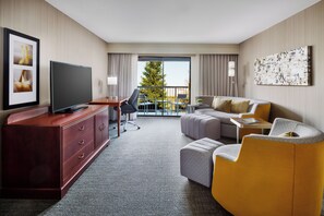 1 bedroom, pillowtop beds, individually decorated