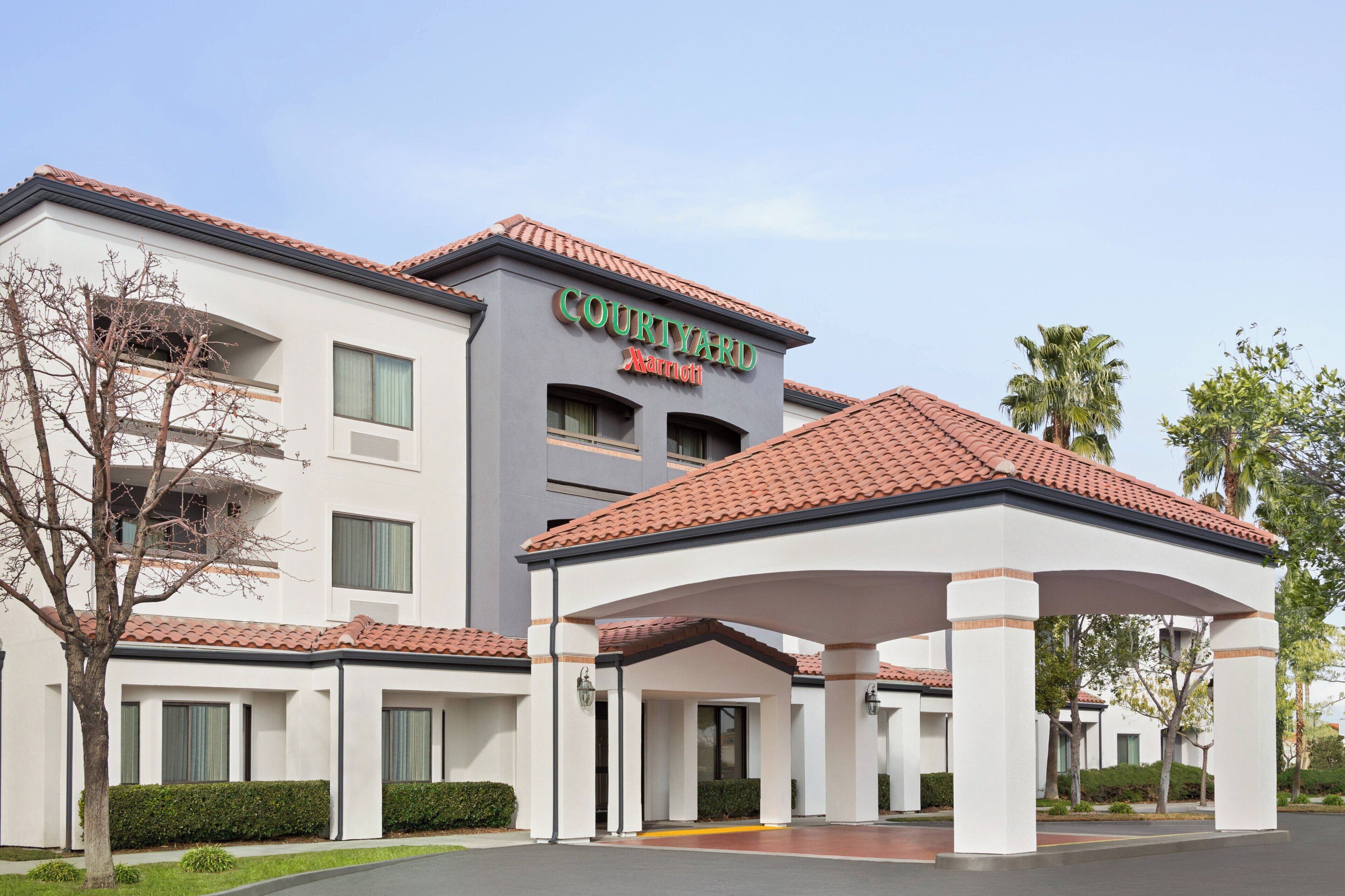 Photo - Courtyard by Marriott Palmdale