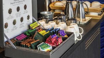 Daily buffet breakfast (EUR 25 per person)