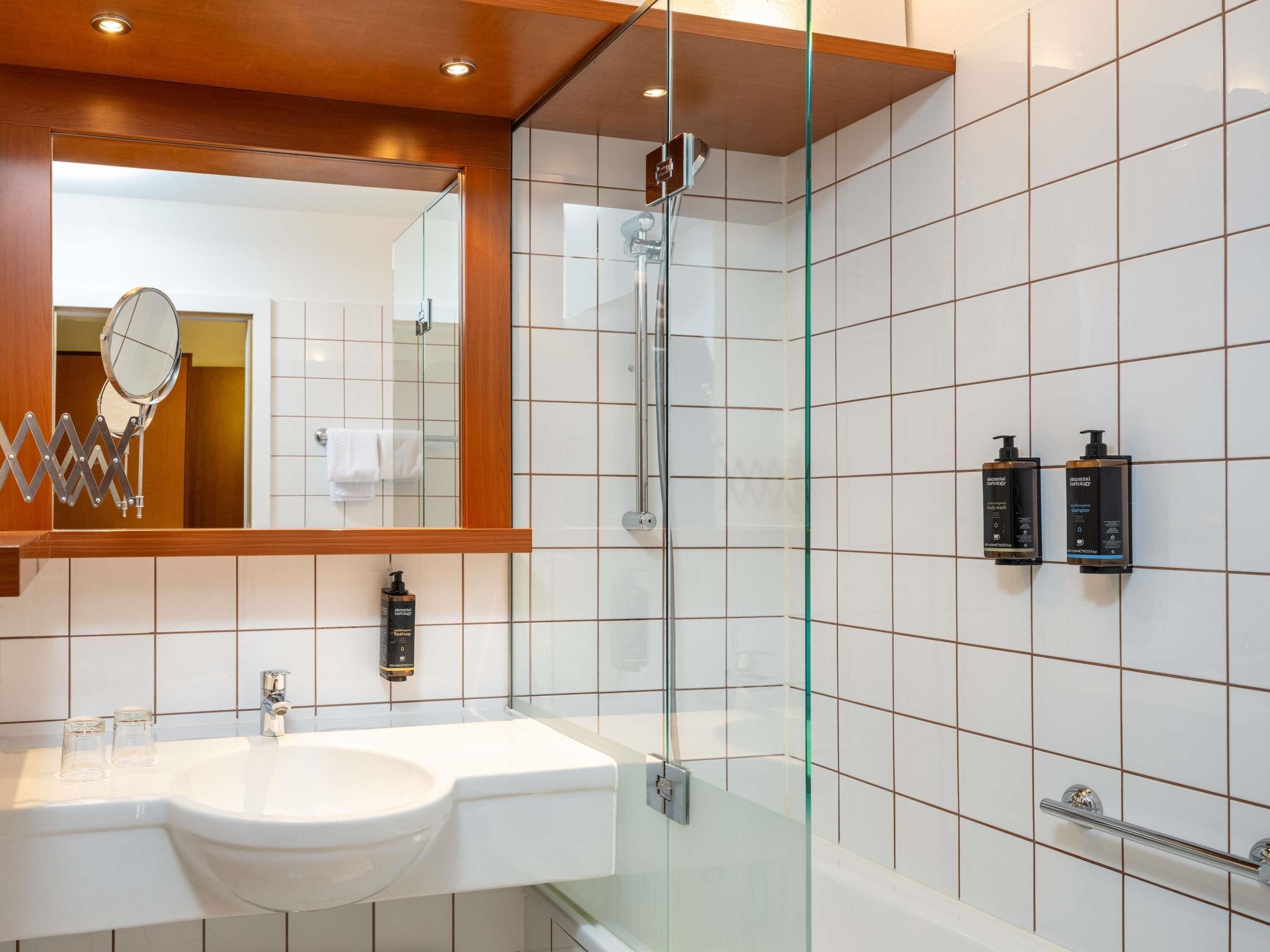 In-room safe, desk, iron/ironing board, free cots/infant beds