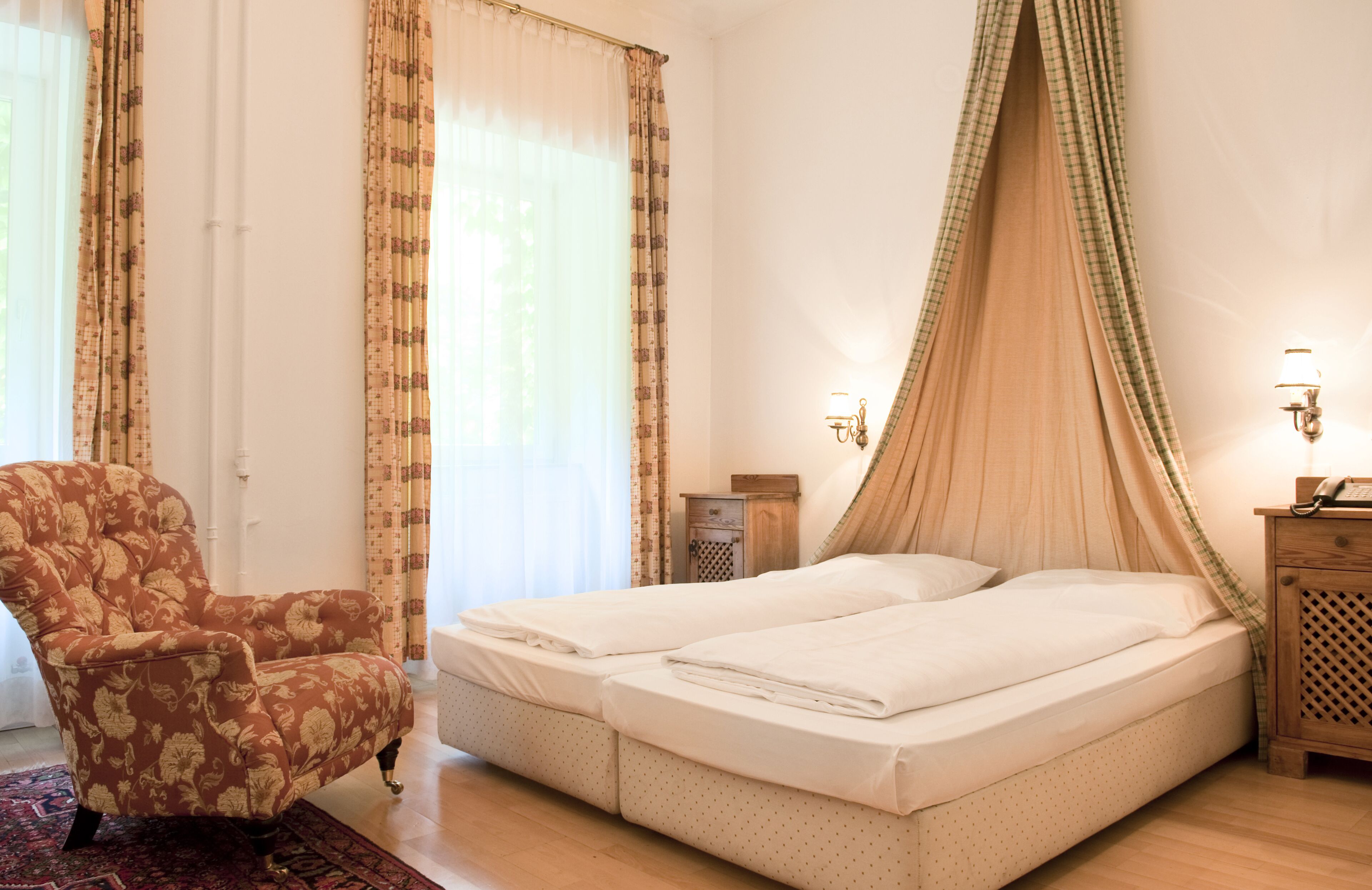 superior double room | 1 bedroom, premium bedding, pillow-top beds, in-room safe