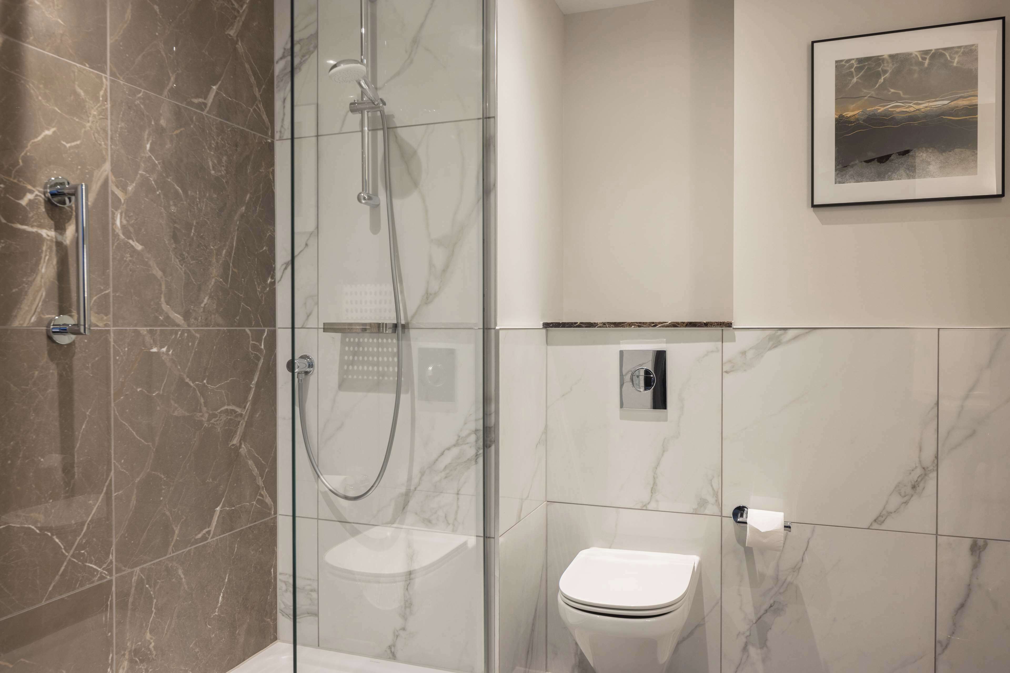 Photo - Hilton Cardiff