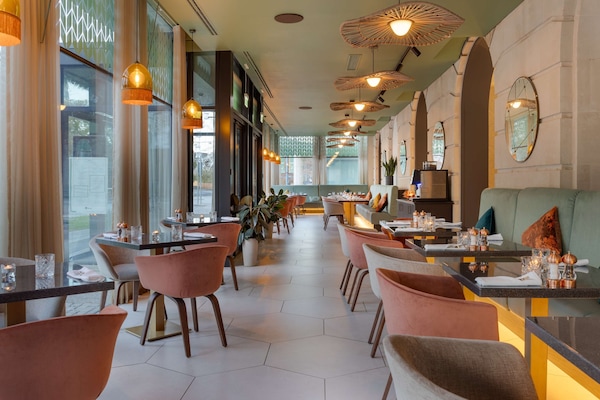 Lunch and dinner served, local cuisine