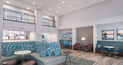 Hampton Inn & Suites Fort Myers Beach/Sanibel Gateway