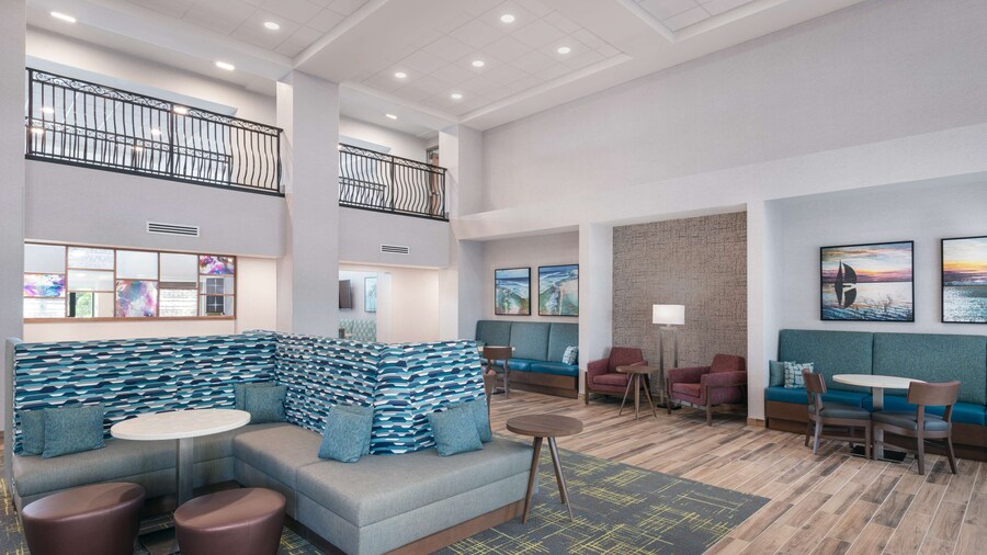 Hampton Inn & Suites Fort Myers Beach/Sanibel Gateway