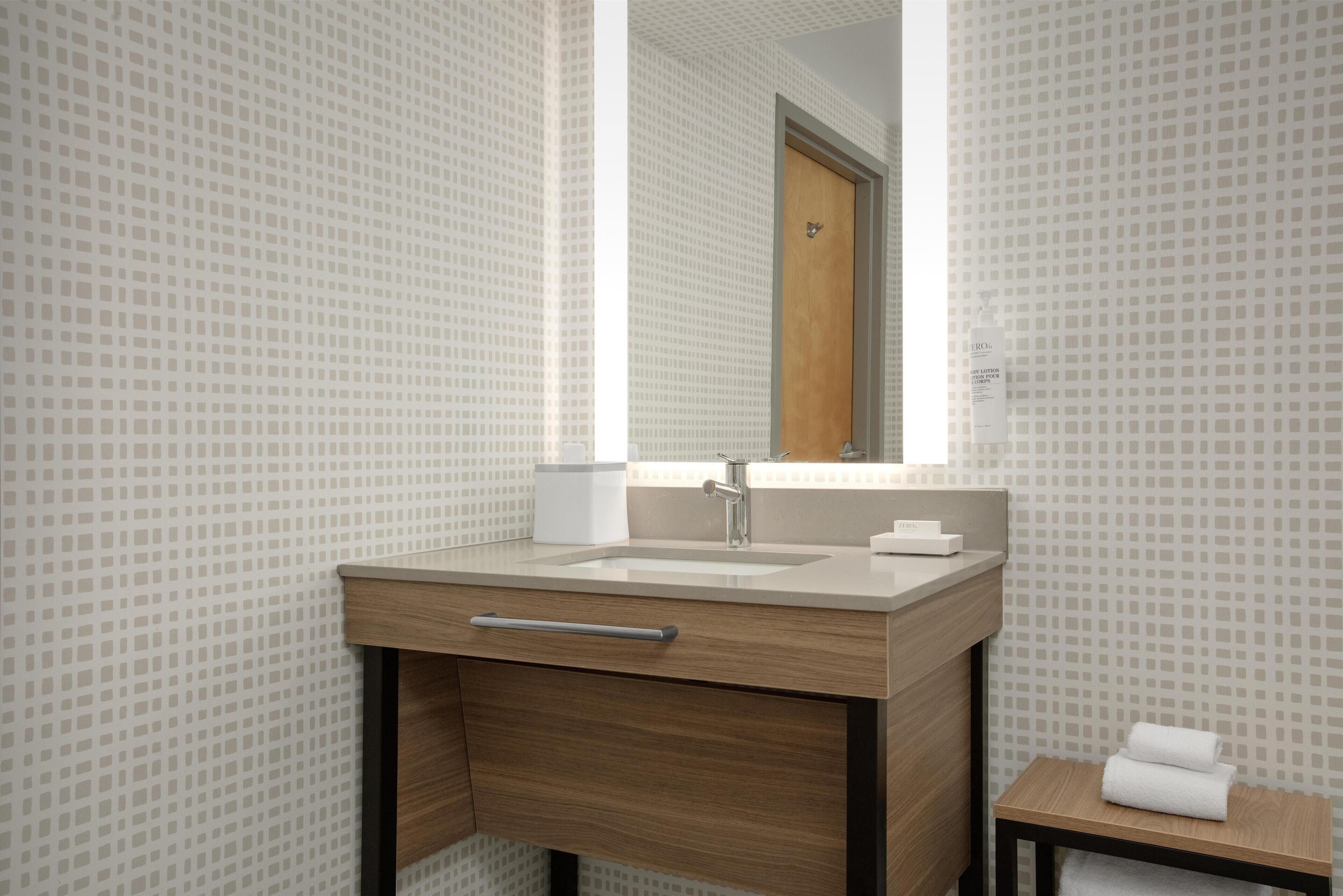 Room, 2 Queen Beds, Accessible, Non Smoking | Bathroom | Combined shower/tub, free toiletries, hair dryer, towels