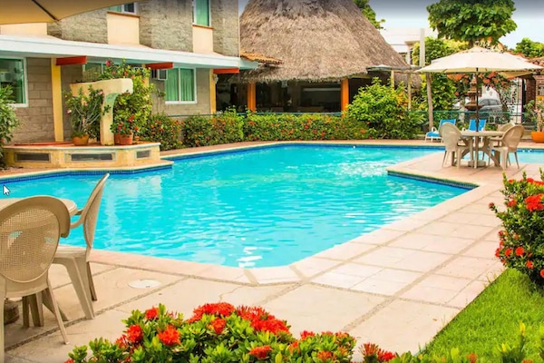 Tempat makan keluarga