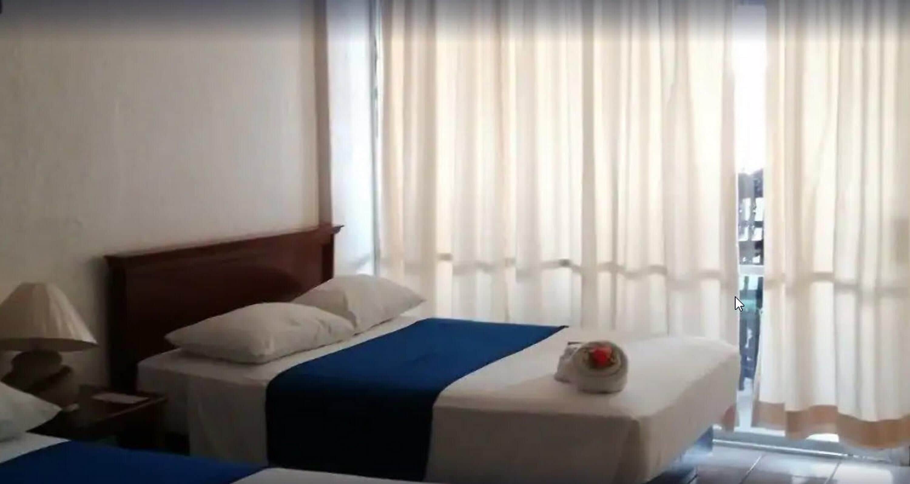 套房, 2 張標準雙人床 | 羽絨被、手提電腦工作空間、隔音、熨斗/熨衫板