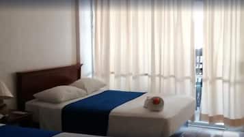 Suite, 2 Double Beds | Down duvets, laptop workspace, soundproofing, iron/ironing board