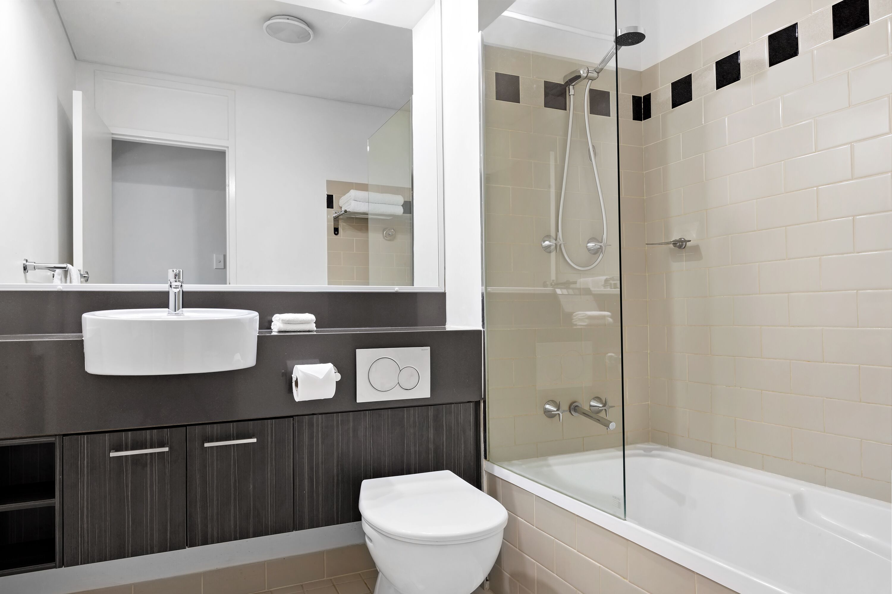 Mantra on Hay Perth — image 8