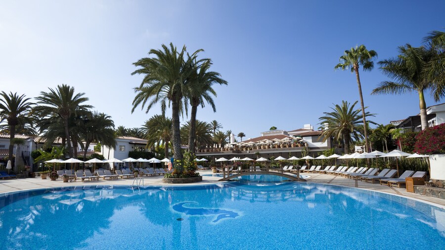 Seaside Grand Hotel Residencia
