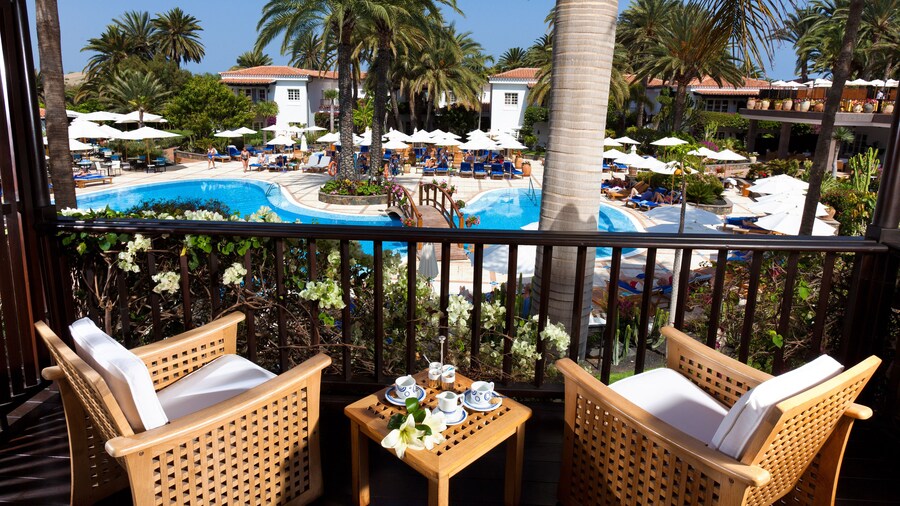 Seaside Grand Hotel Residencia