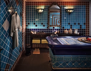 Sauna, Türkisches Bad/Hamam, Körperbehandlungen